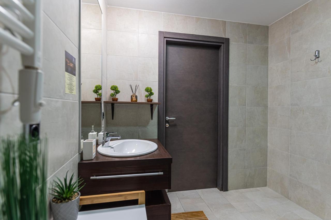 Aki Studio Silver Mountain Poiana Brasov Exterior foto